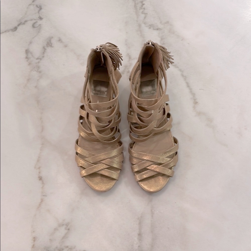 Elegant Gold Strappy Women's Sandals